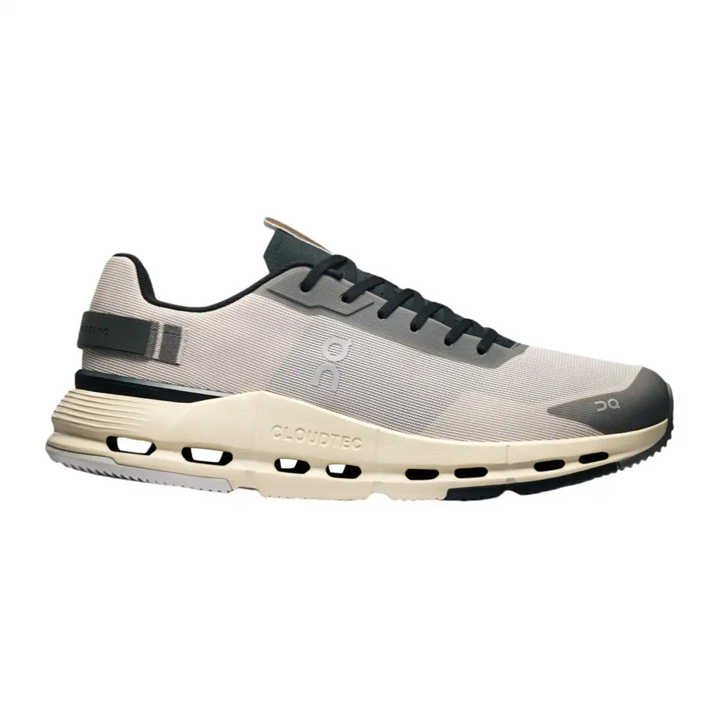 Cloudnova Form 2 Smooth Comfort. Sleek Everyday Style