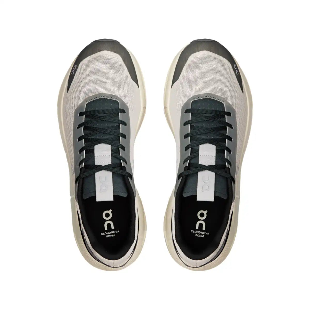 Cloudnova Form 2 Smooth Comfort. Sleek Everyday Style