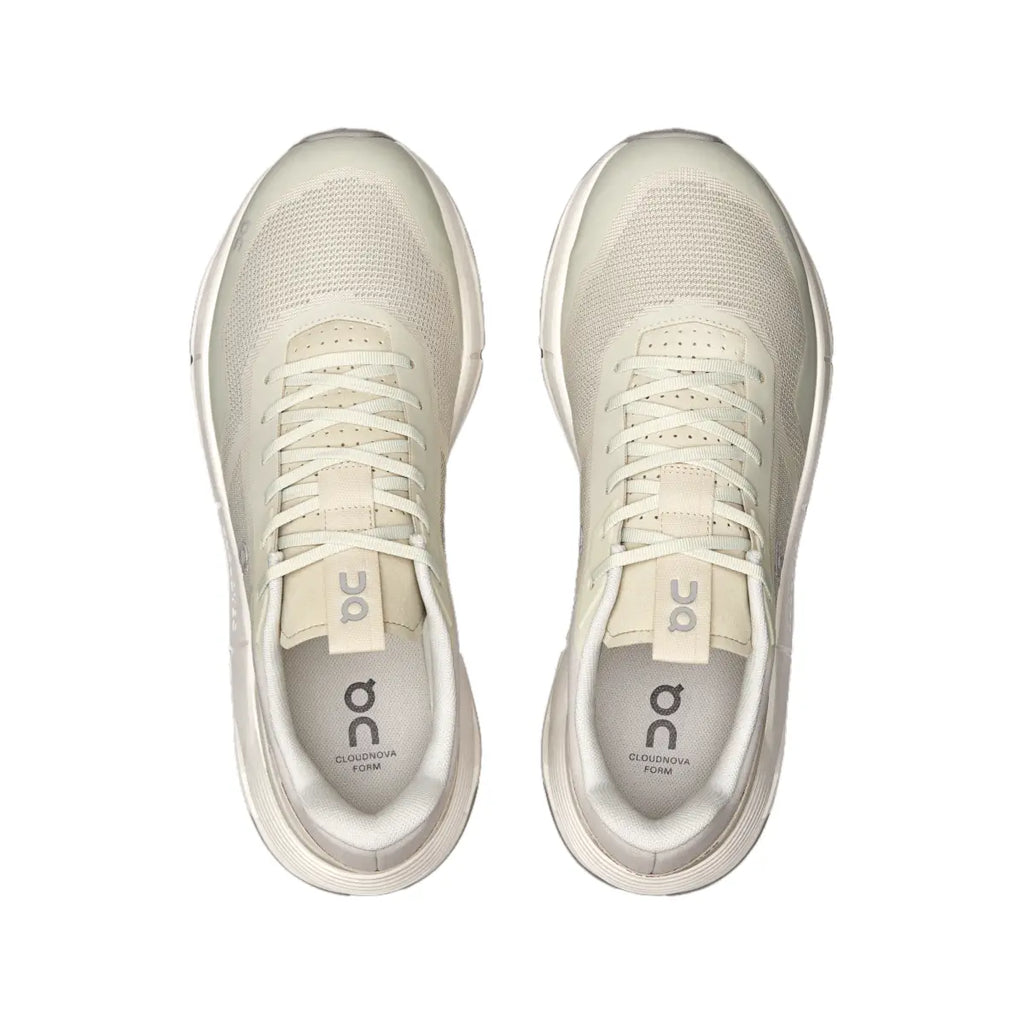 Cloudnova Form 2 Smooth Comfort. Sleek Everyday Style