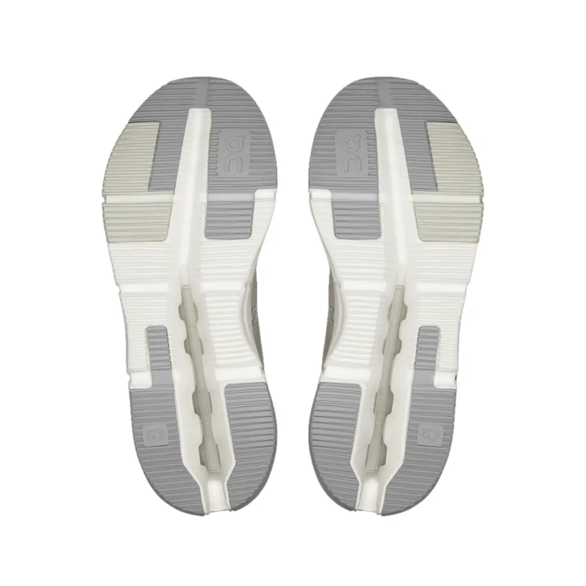 Cloudnova Form 2 Smooth Comfort. Sleek Everyday Style