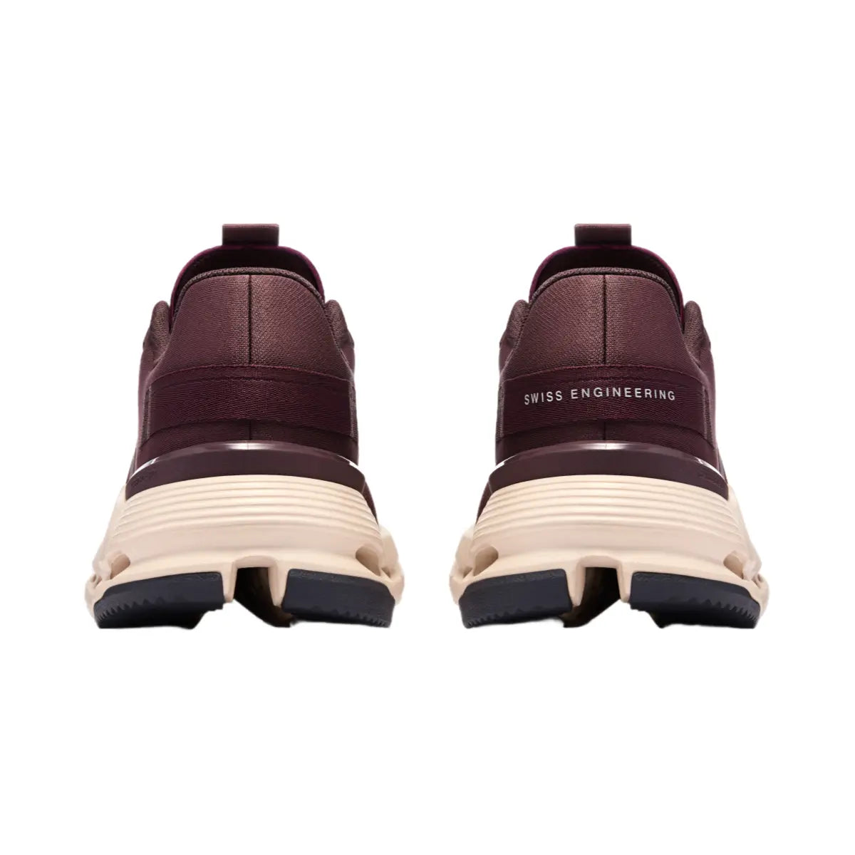 Cloudnova Form 2 Smooth Comfort. Sleek Everyday Style