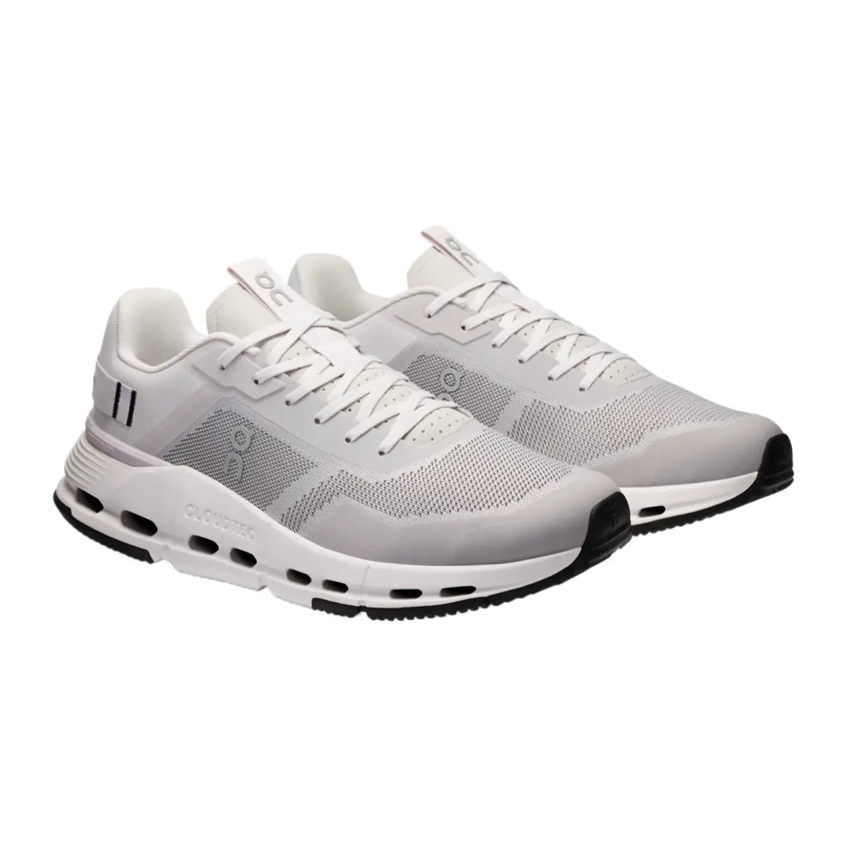Cloudnova Form 2 Smooth Comfort. Sleek Everyday Style