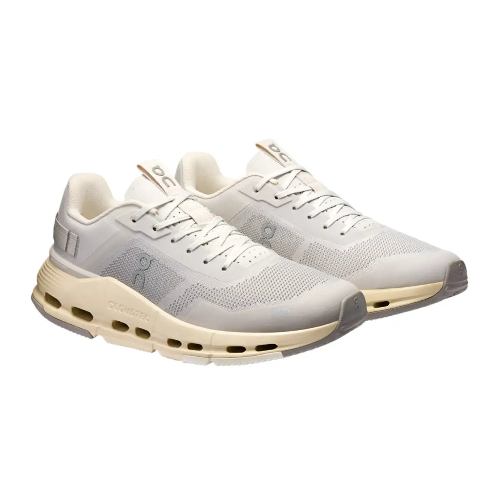 Cloudnova Form 2 Smooth Comfort. Sleek Everyday Style