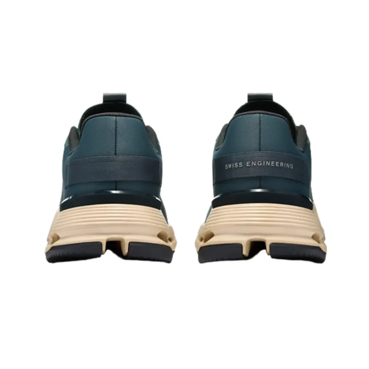 Cloudnova Form 2 Smooth Comfort. Sleek Everyday Style