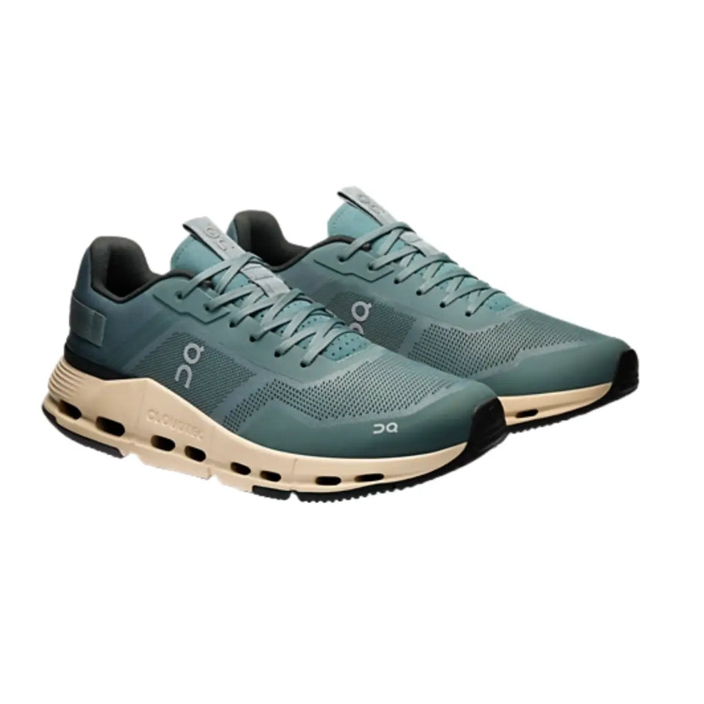 Cloudnova Form 2 Smooth Comfort. Sleek Everyday Style