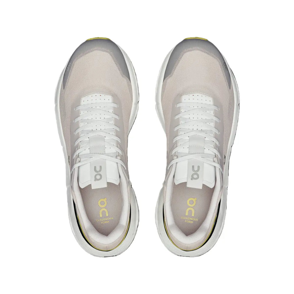 Cloudnova Form 2 Smooth Comfort. Sleek Everyday Style