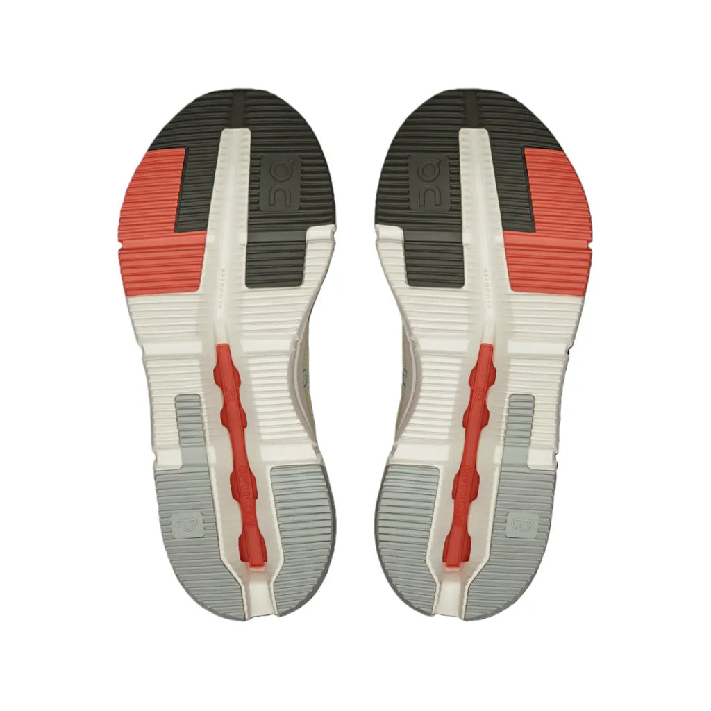 Cloudnova Form 2 Smooth Comfort. Sleek Everyday Style