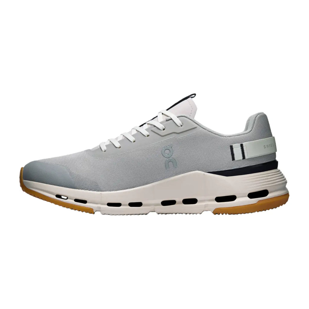 Cloudnova Form 2 Smooth Comfort. Sleek Everyday Style