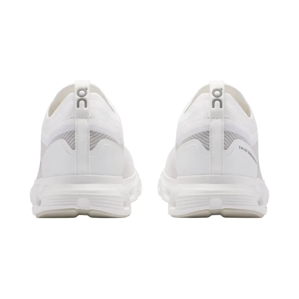 Cloud 6 Versa: Flexibility Meets Comfort