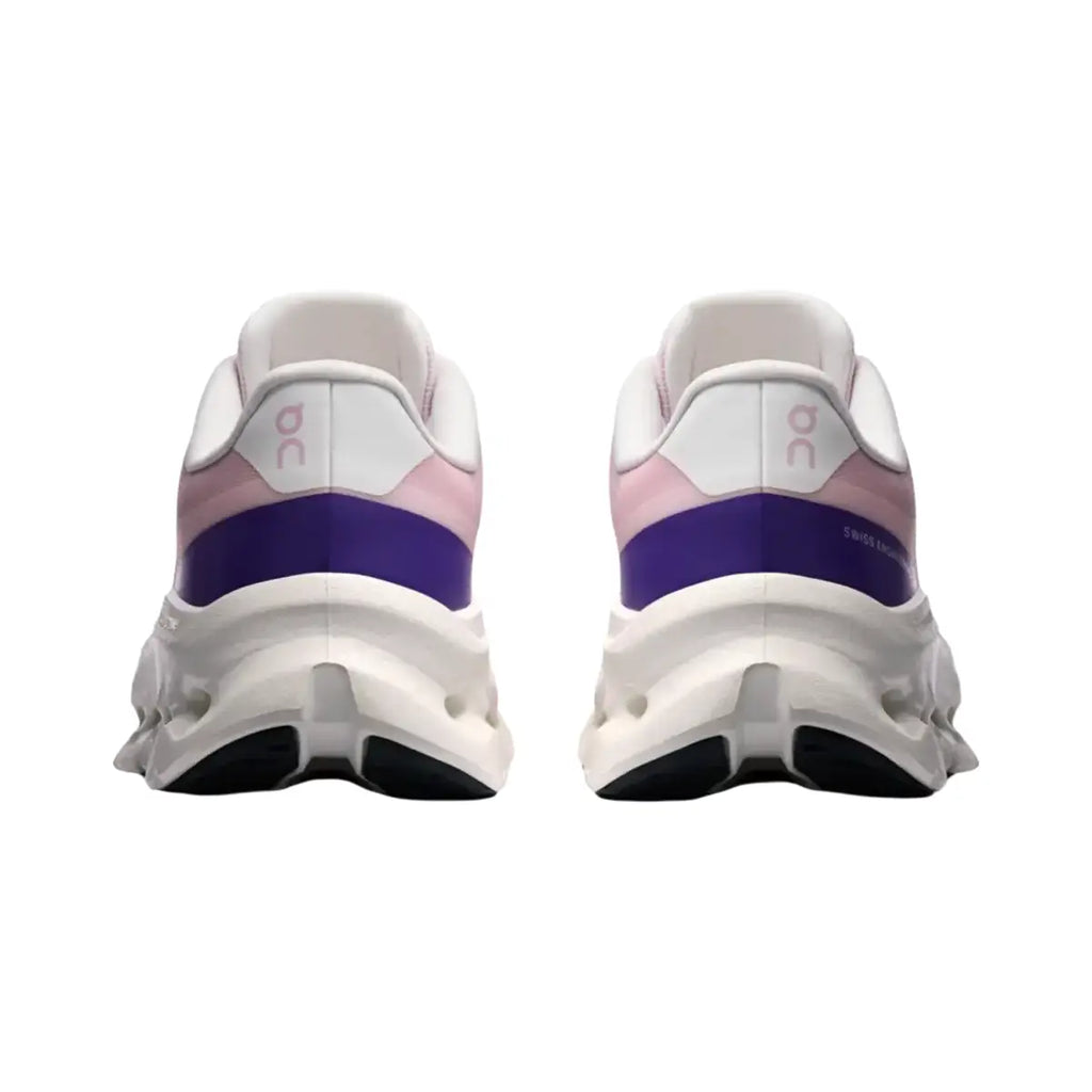 Cloudtilt Remix — Redefine Everyday Comfort in Motion