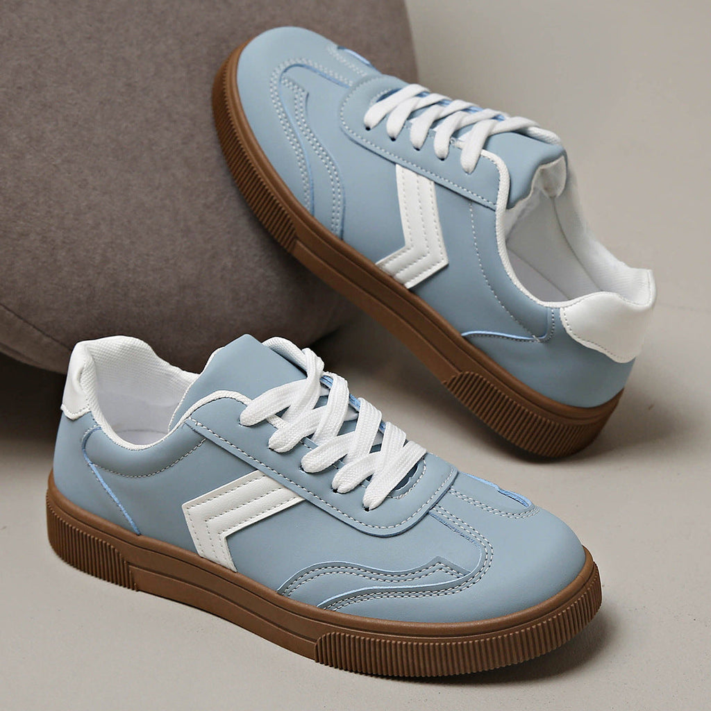 Beverly 90 Low-Top Sneakers